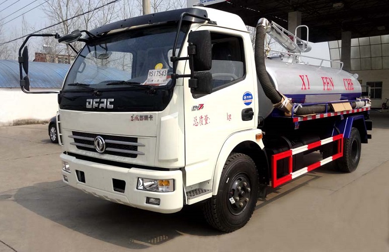東風(fēng)大多利卡8方吸糞車 東風(fēng)大多利卡8方吸糞車圖片